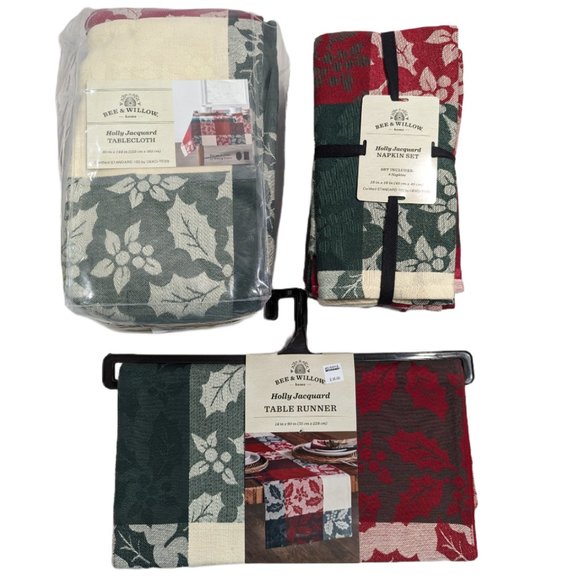 Bee & Willow Home Tablecloth Set 60 x 144 Napkins Runner Holly Theme NWT - Picture 3 of 6
